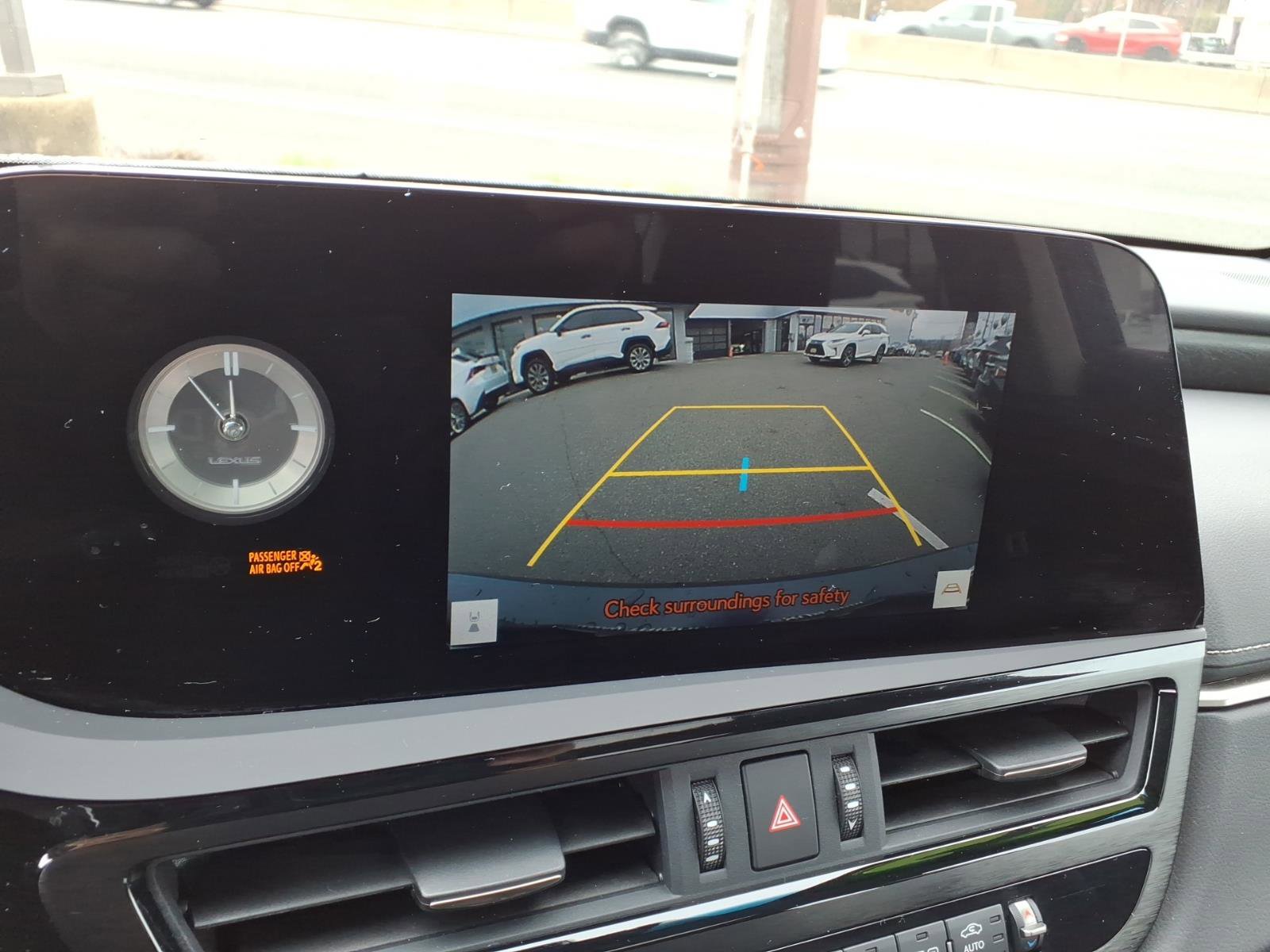 Certified 2023 Lexus ES 350 w/ Premium Package image 19