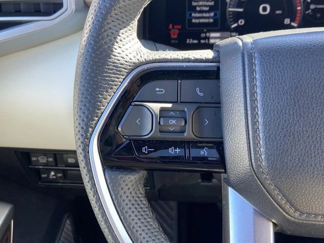 Used 2023 Toyota Sequoia Capstone AWD/4WD image 17