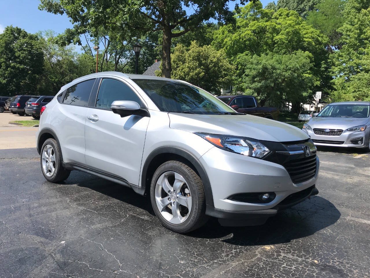 Used 2016 Honda HR-V EX-L image 2