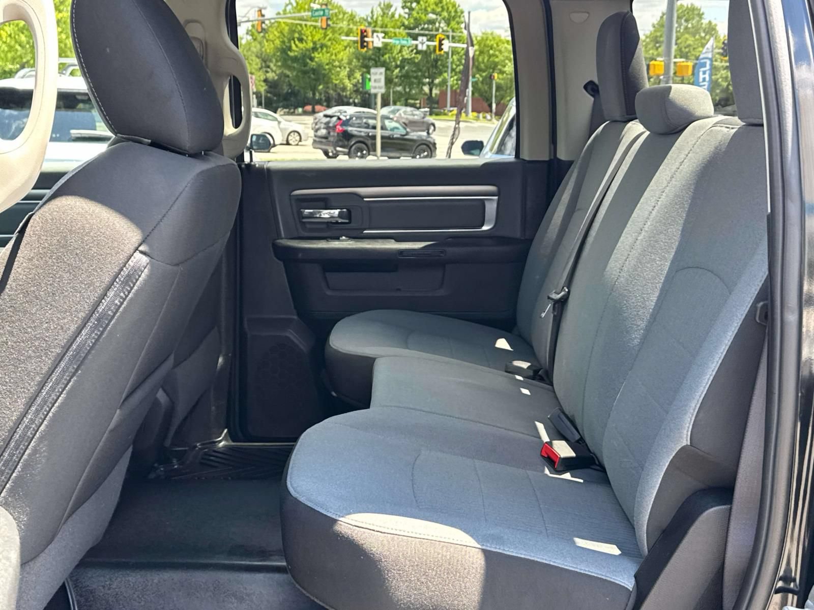 Used 2021 RAM 1500 Classic SLT AWD/4WD image 13