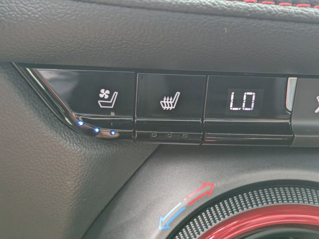 Used 2020 Chevrolet Blazer RS FWD image 25