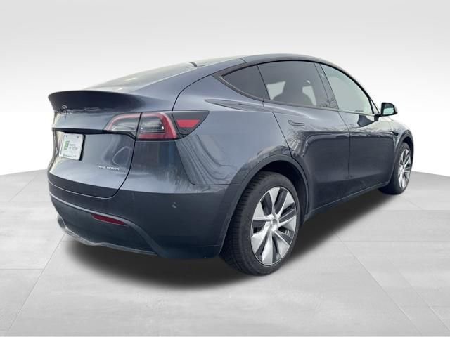 Used 2023 Tesla Model Y Long Range image 8