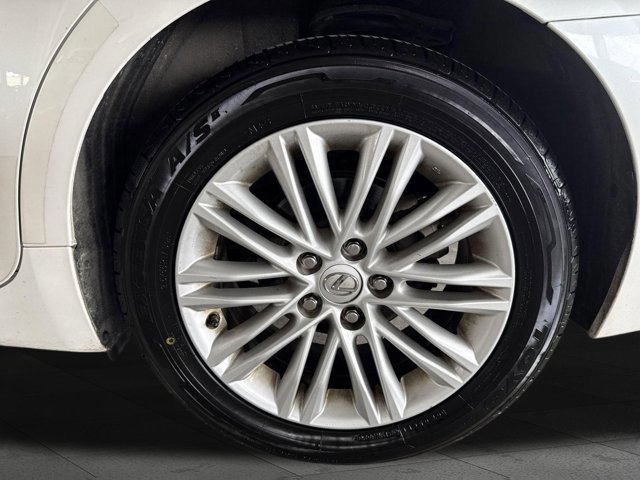 Used 2017 Lexus ES 350 w/ Luxury Package FWD image 24