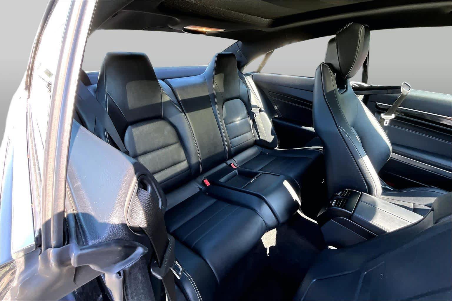 Used 2017 Mercedes-Benz E 400 4MATIC Coupe image 19