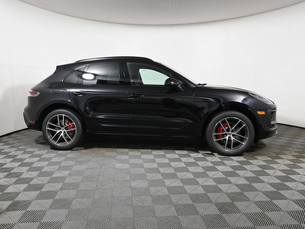 New 2026 Porsche Macan S AWD/4WD image 8