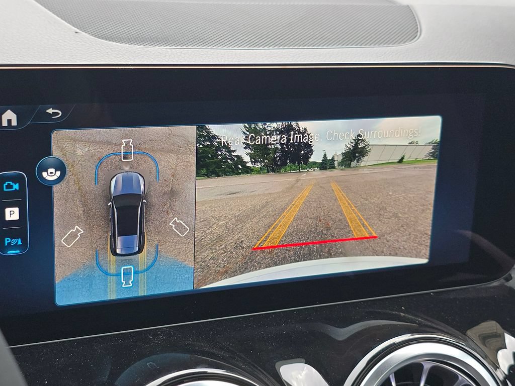 New 2026 Mercedes-Benz GLB 250 4MATIC image 29