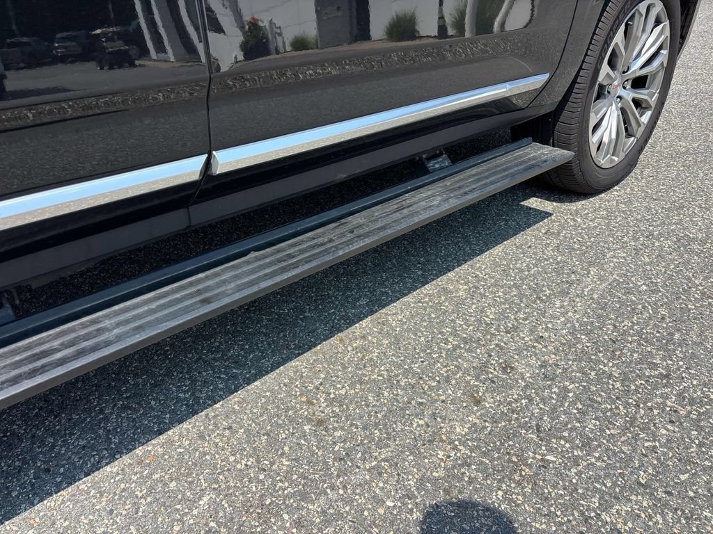 Used 2023 GMC Yukon Denali AWD/4WD image 23