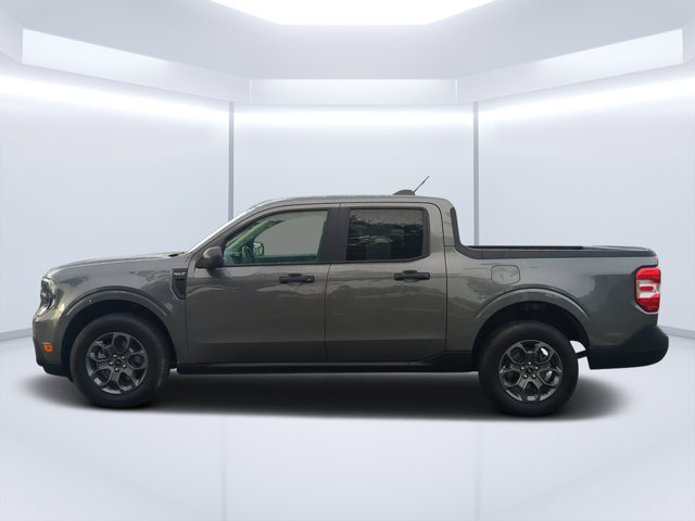 Used 2025 Ford Maverick XLT w/ Equipment Group 302A AWD/4WD image 6