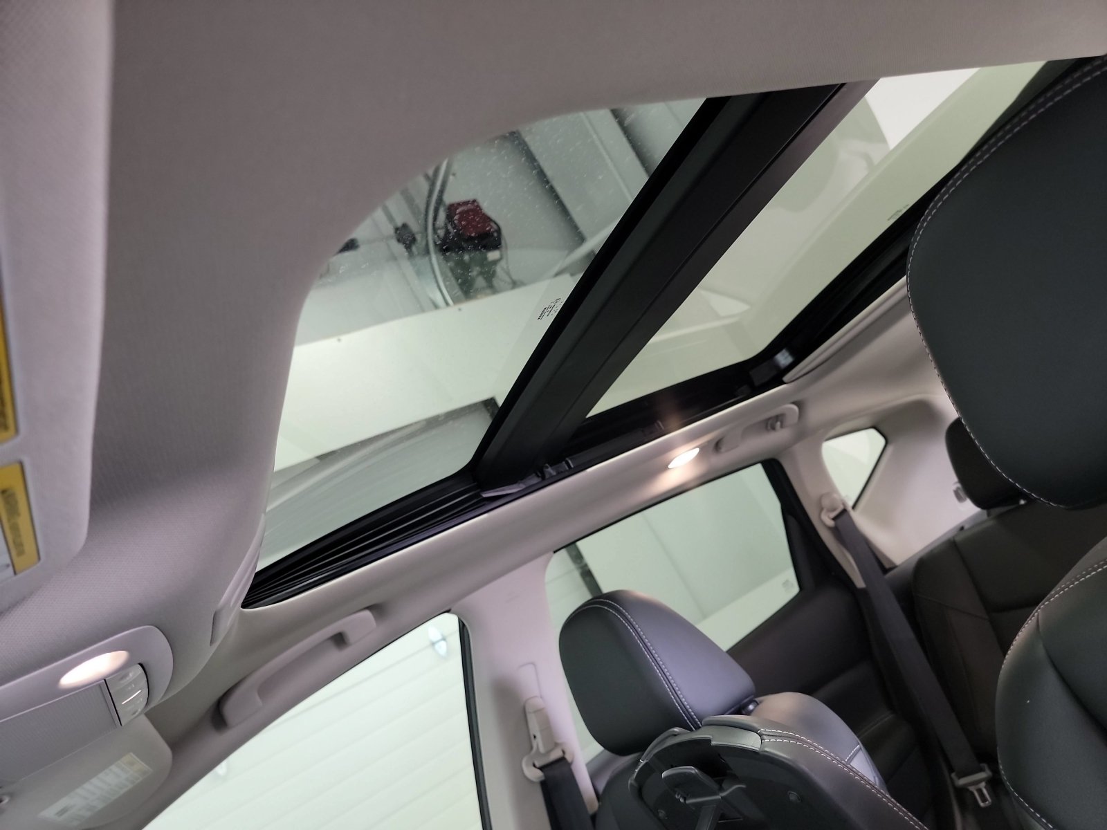 Used 2024 Nissan Murano SL FWD image 24