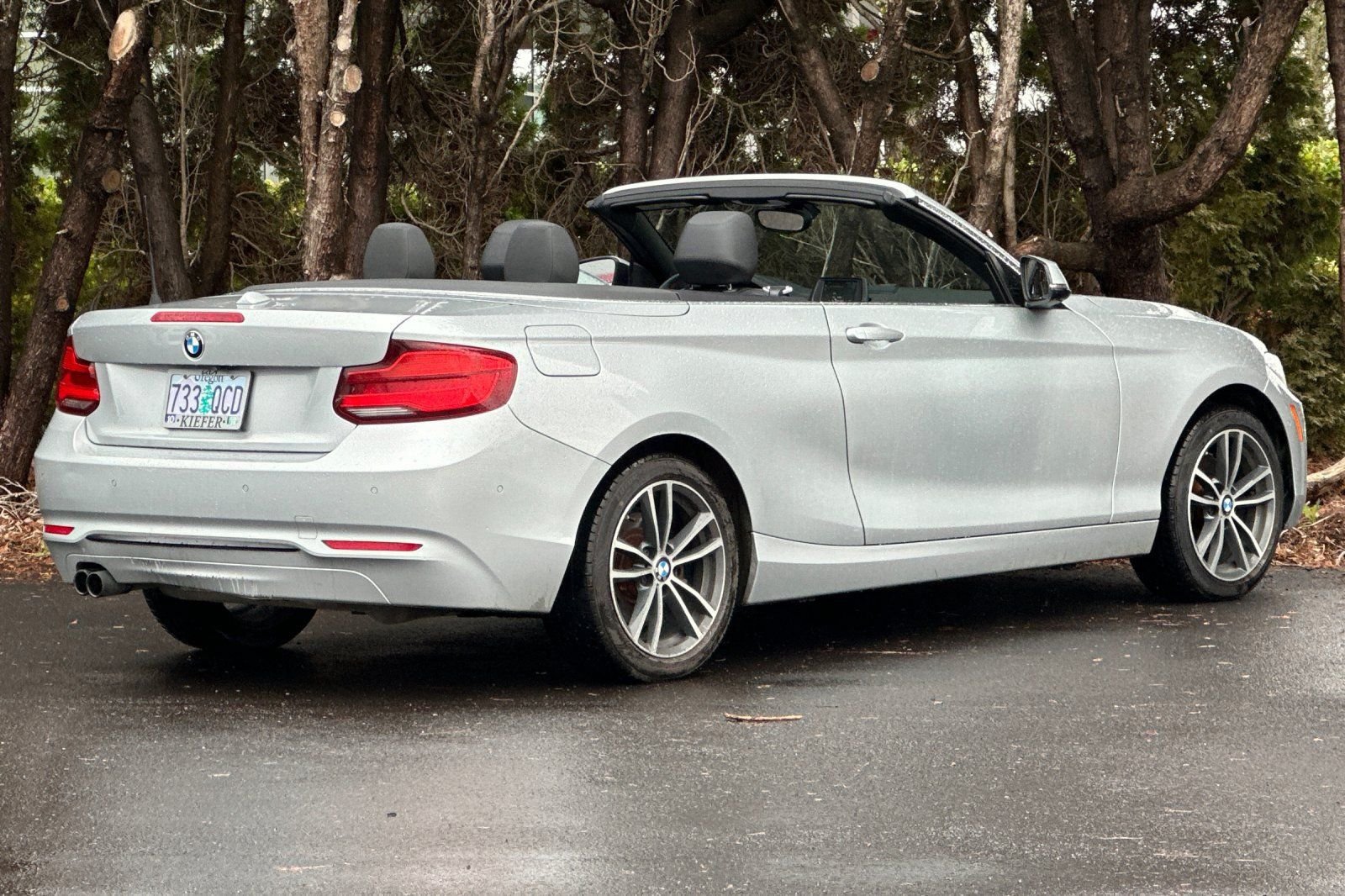 Used 2018 BMW 230i Convertible RWD image 4