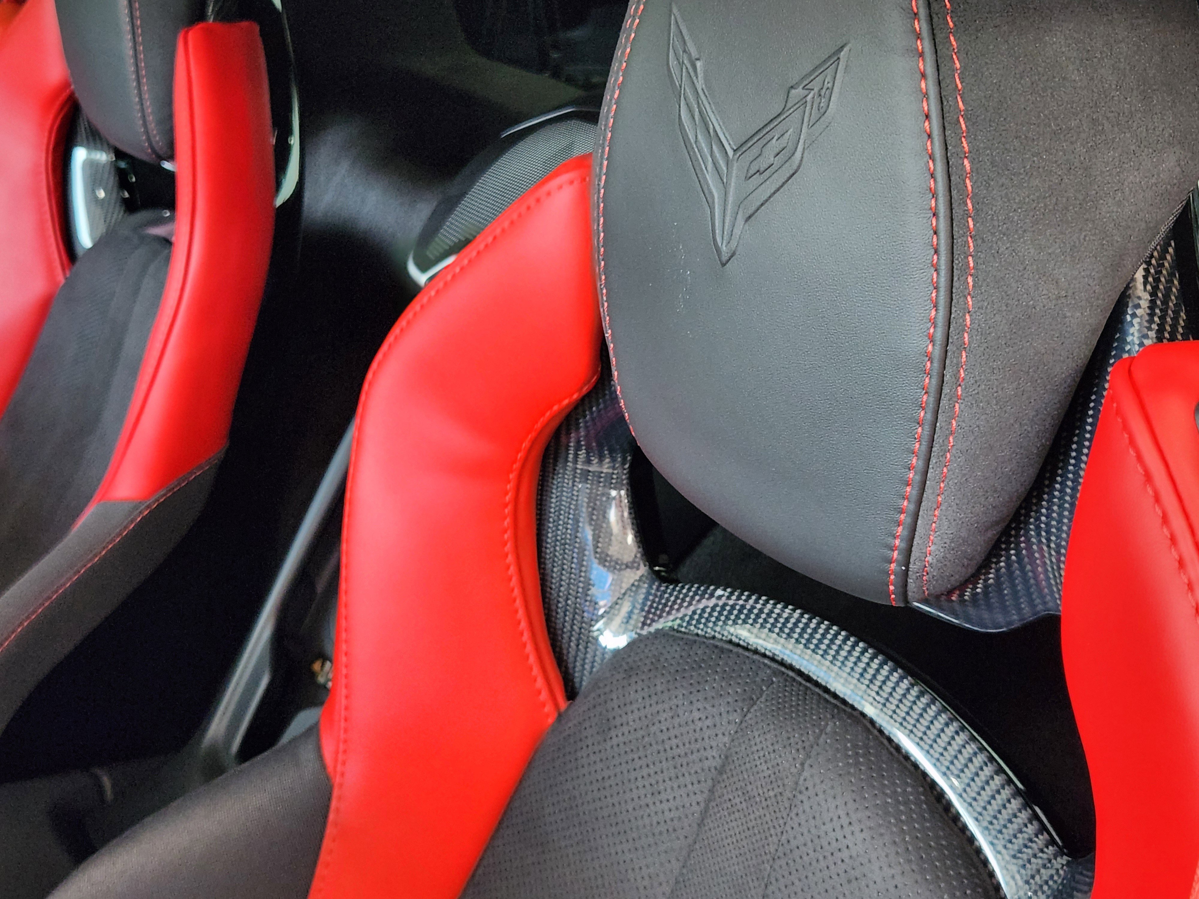 New 2024 Chevrolet Corvette Z06 w/ Z07 Performance Package image 13