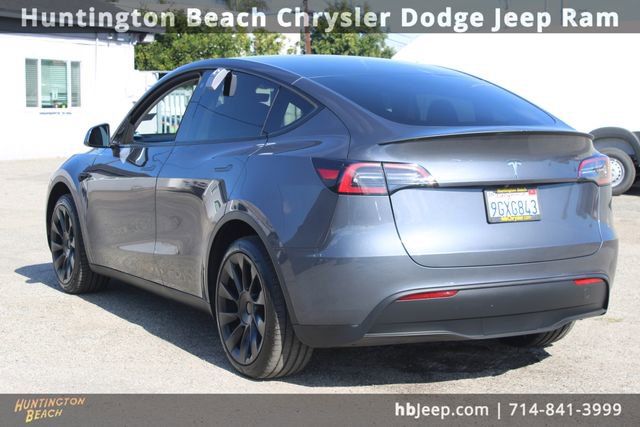 Used 2023 Tesla Model Y Long Range image 3