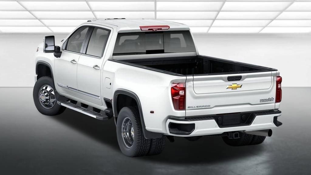 New 2026 Chevrolet Silverado 3500 High Country w/ High Country Premium Package image 2