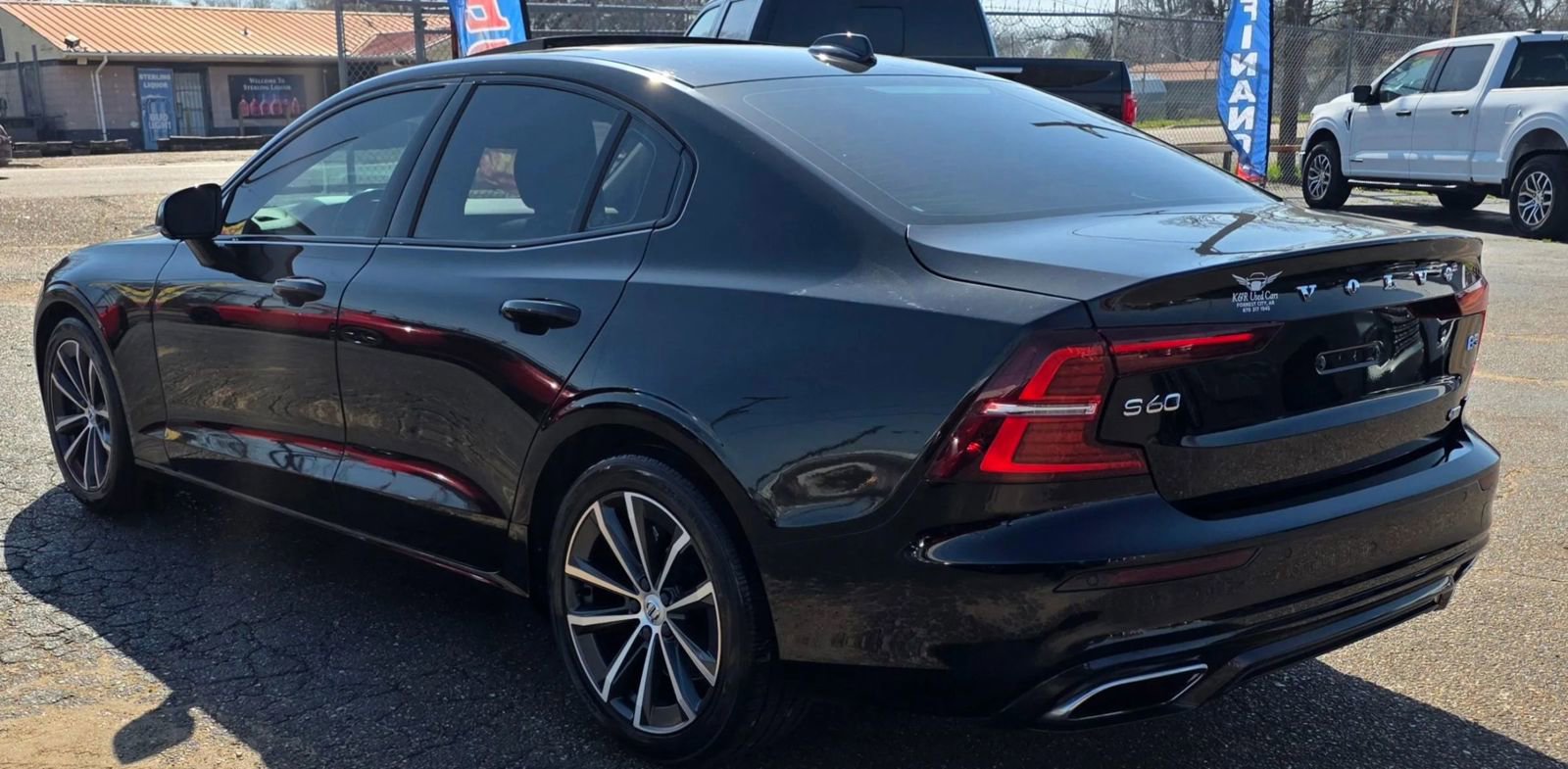 Used 2022 Volvo S60 B5 Inscription image 7