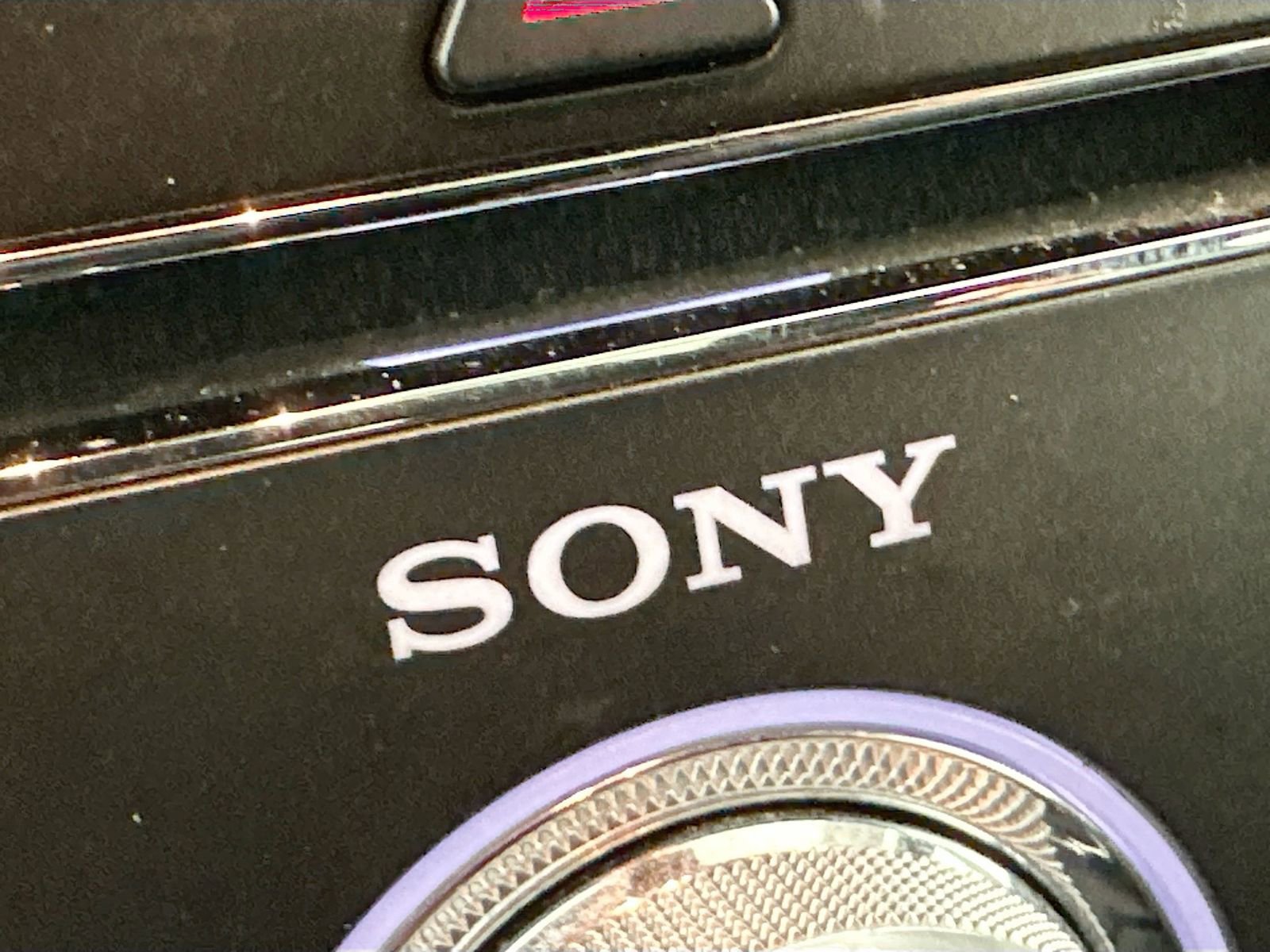 Used 2017 Ford Explorer Platinum image 19