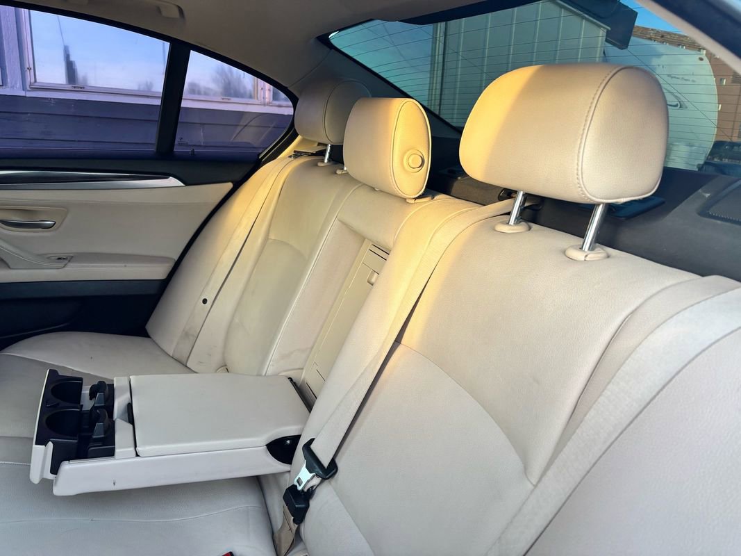 Used 2013 BMW 528i xDrive Sedan AWD/4WD image 33