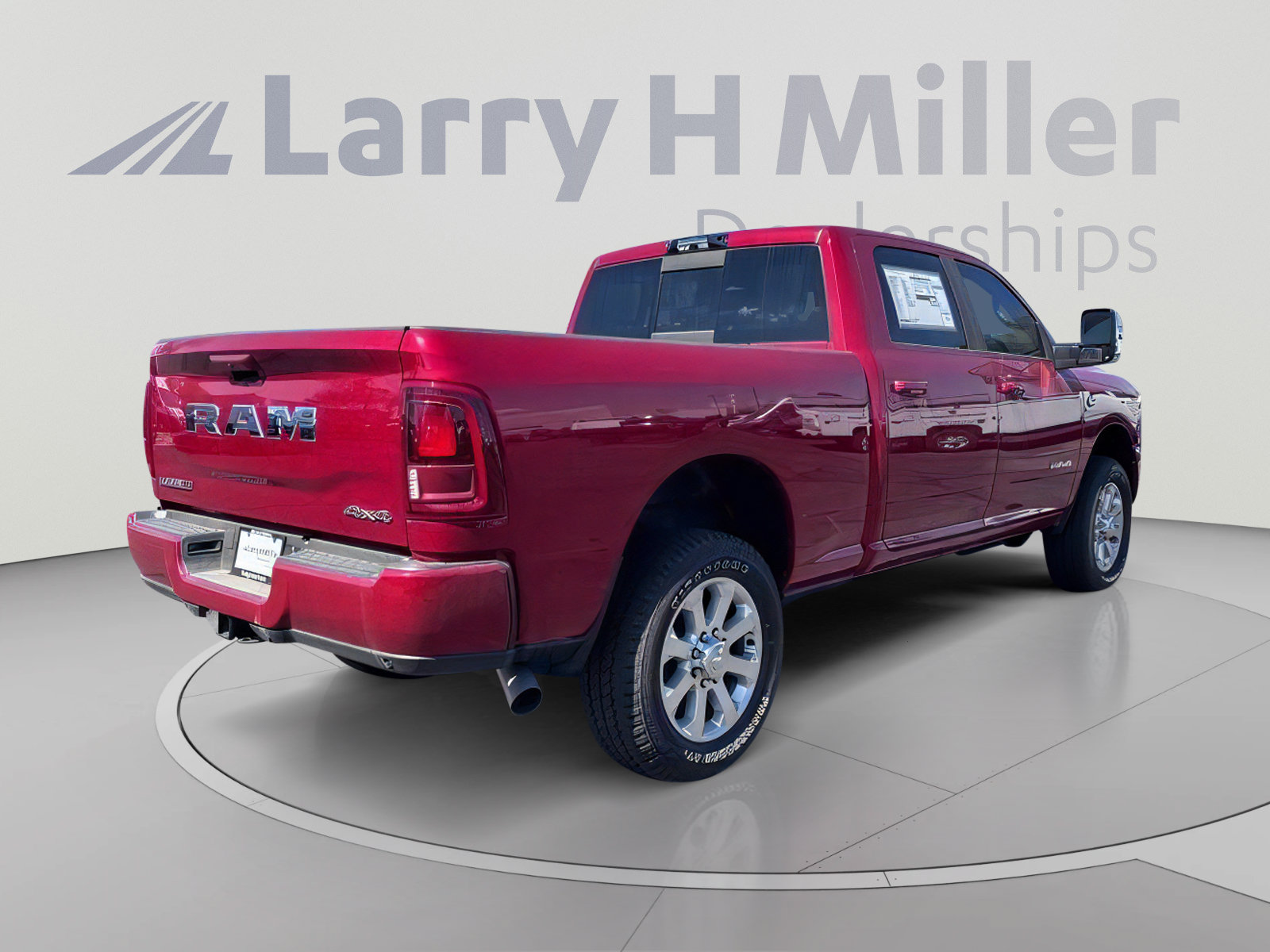 New 2026 RAM 2500 Laramie w/ Sport Appearance Package AWD/4WD image 7