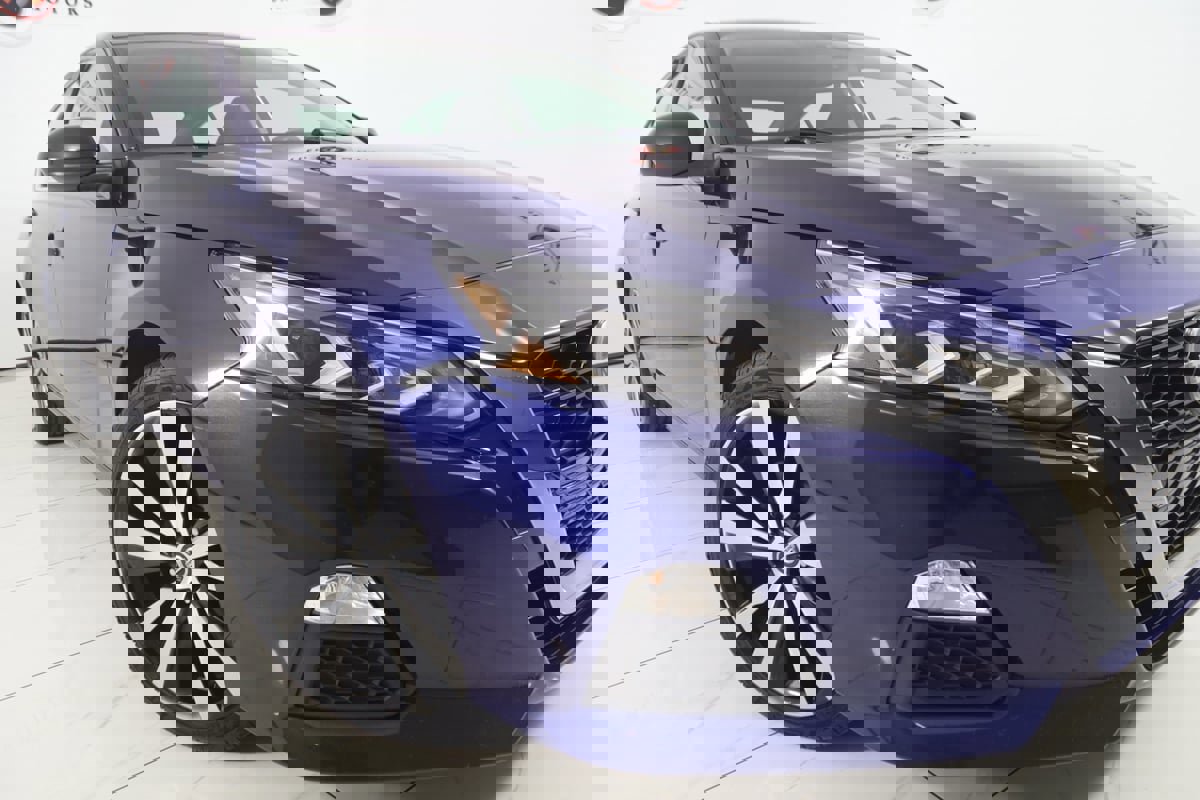 Used 2021 Nissan Altima 2.5 SR image 13