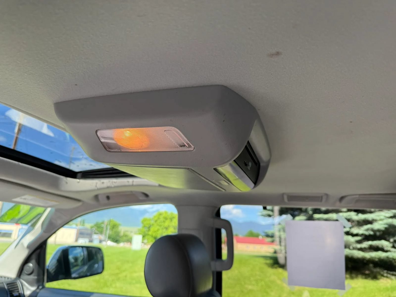 Used 2014 Toyota Sequoia Platinum AWD/4WD image 13