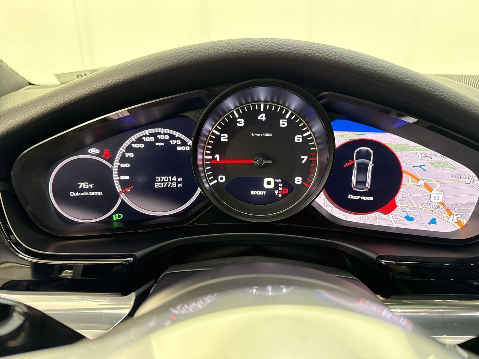 Used 2018 Porsche Panamera 4S AWD/4WD image 15