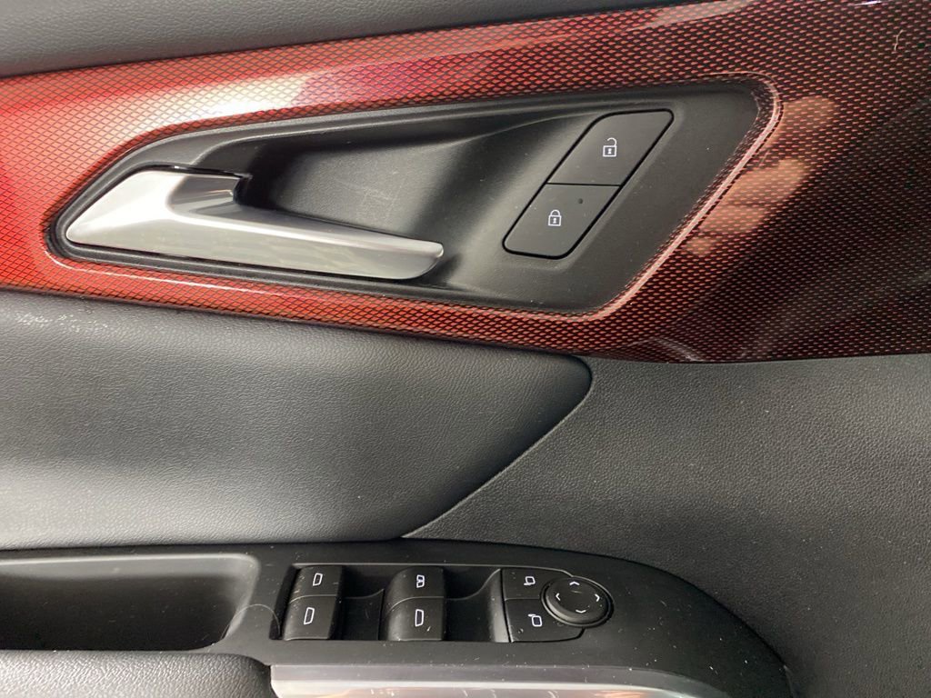 Used 2024 Chevrolet Traverse Z71 AWD/4WD image 18
