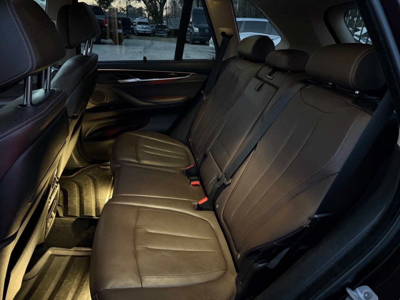 Used 2016 BMW X5 xDrive35d image 15