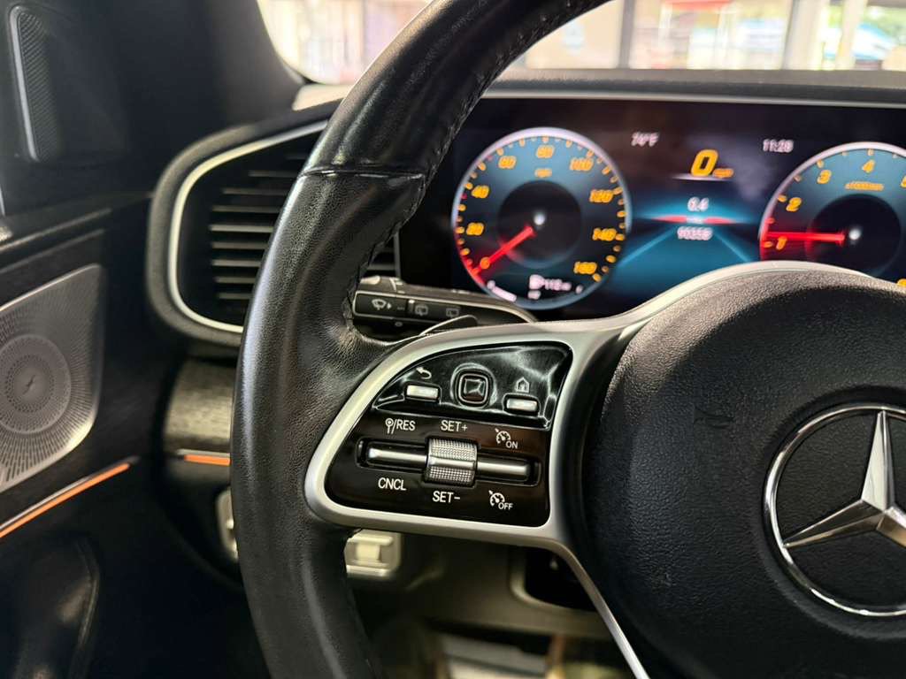 Used 2020 Mercedes-Benz GLE 350 4MATIC w/ Premium Package image 12