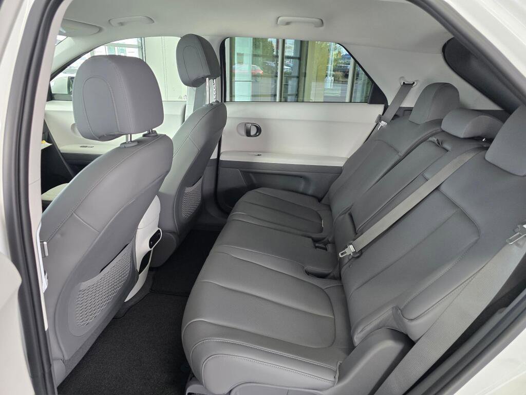 New 2026 Hyundai Ioniq 5 SEL image 34