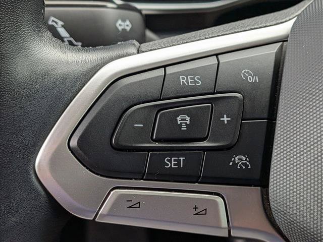 Used 2023 Volkswagen Jetta SEL FWD image 18