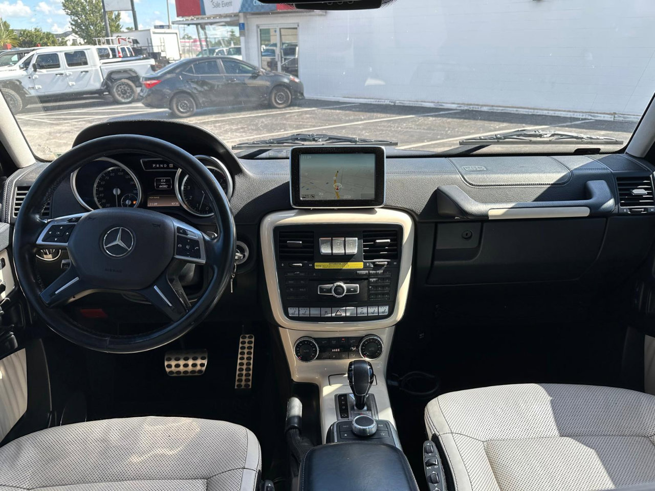 Used 2015 Mercedes-Benz G 550 image 13