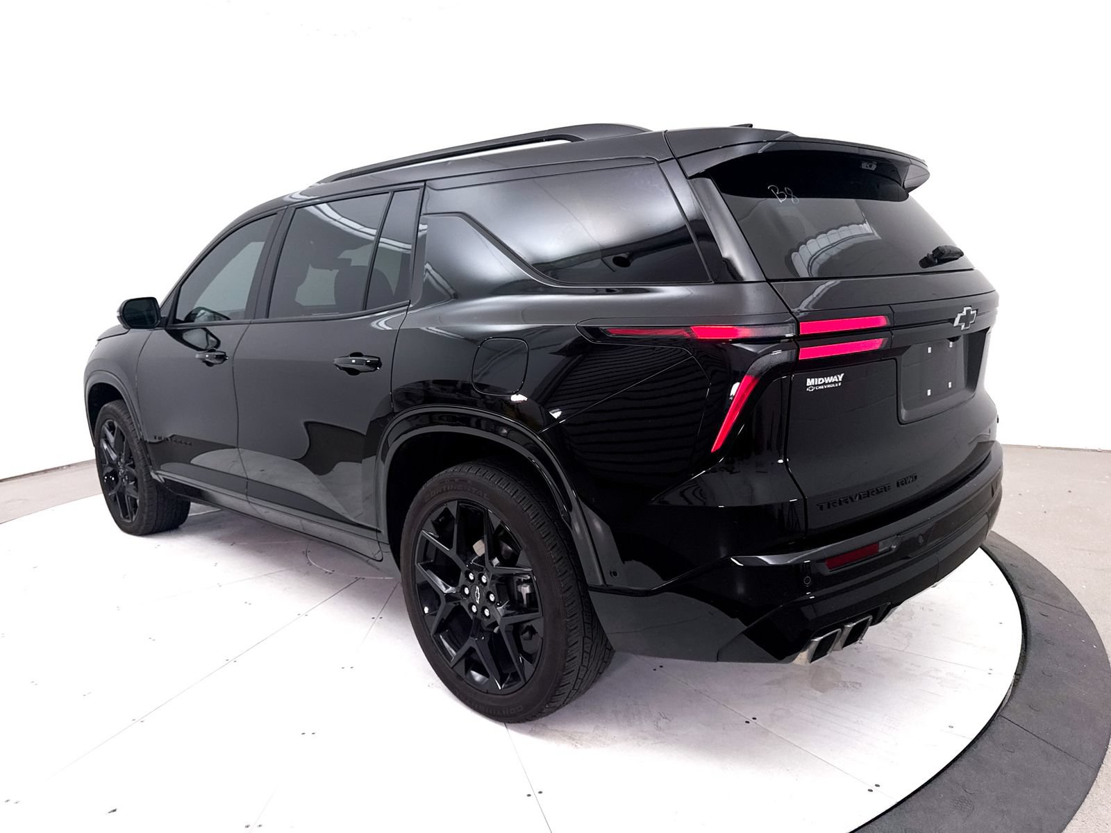 Used 2024 Chevrolet Traverse RS AWD/4WD image 17