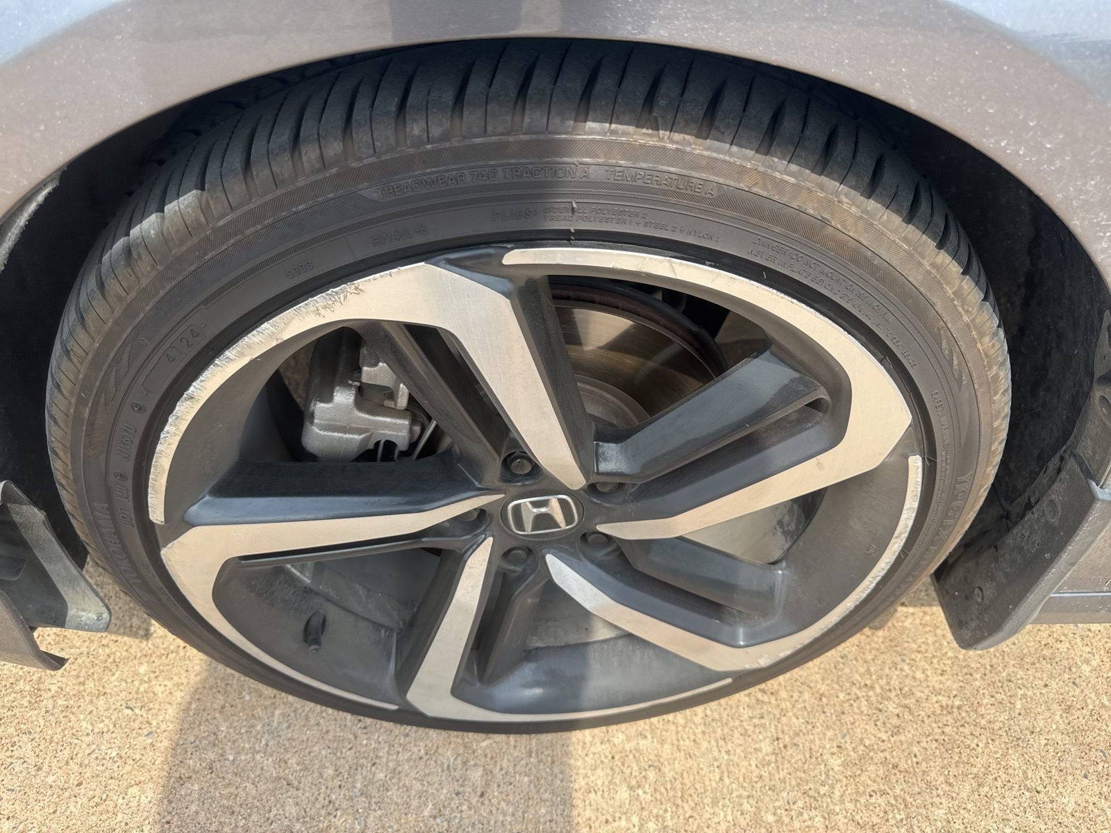 Used 2018 Honda Accord Sport image 6