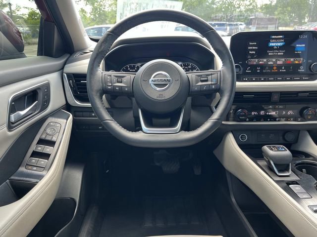 Used 2021 Nissan Rogue SL w/ Premium Package FWD image 14