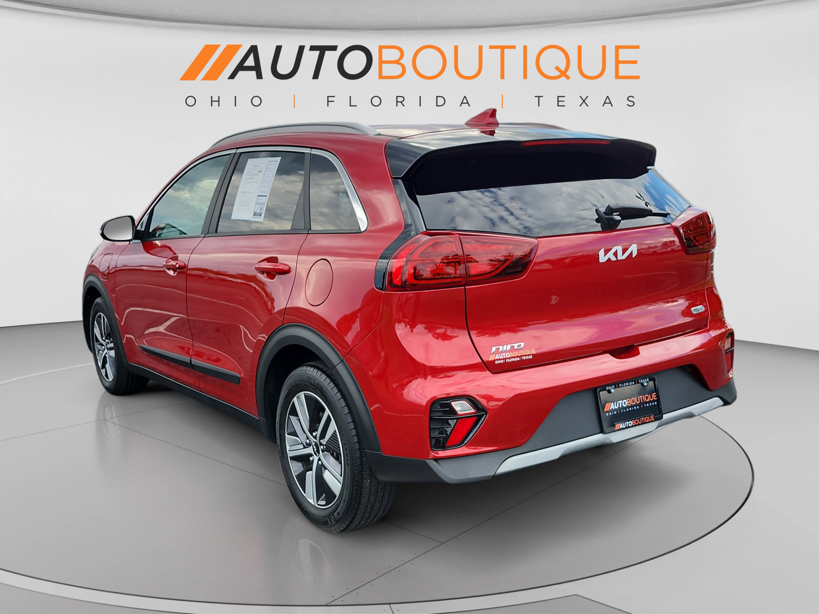 Used 2022 Kia Niro EX FWD image 3