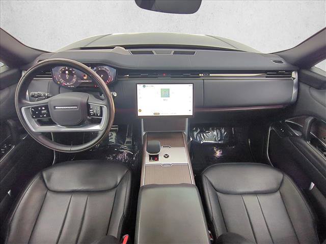 Certified 2025 Land Rover Range Rover Long Wheelbase SE AWD/4WD image 20