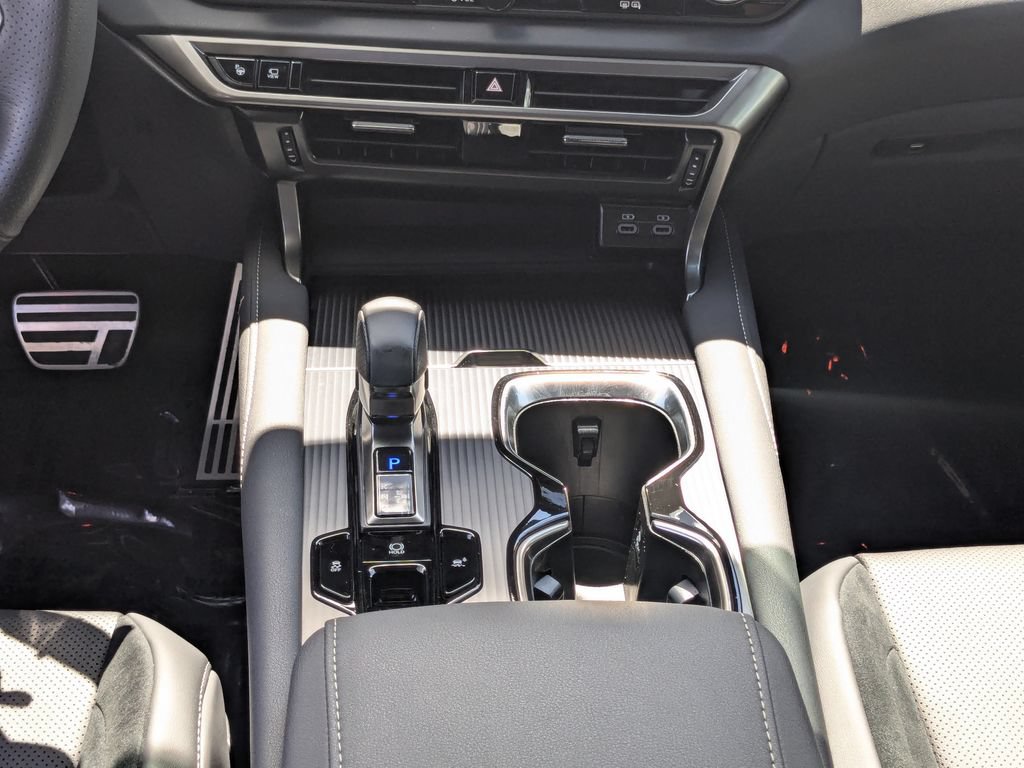 Used 2024 Lexus RX 500h F Sport w/ Convenience Package AWD/4WD image 6