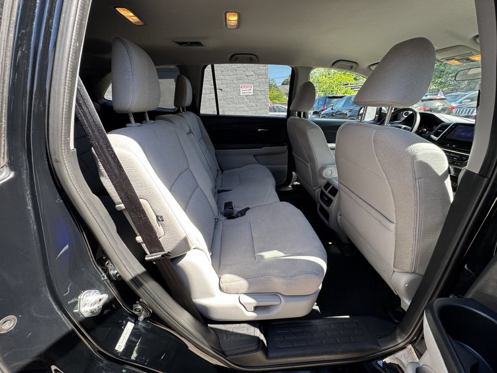 Used 2016 Honda Pilot EX image 19