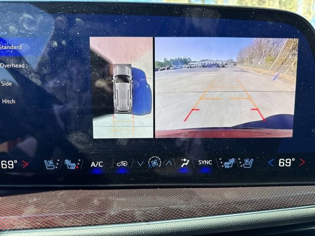 Used 2024 Chevrolet Traverse RS w/ LPO, Floor Liner Package image 21