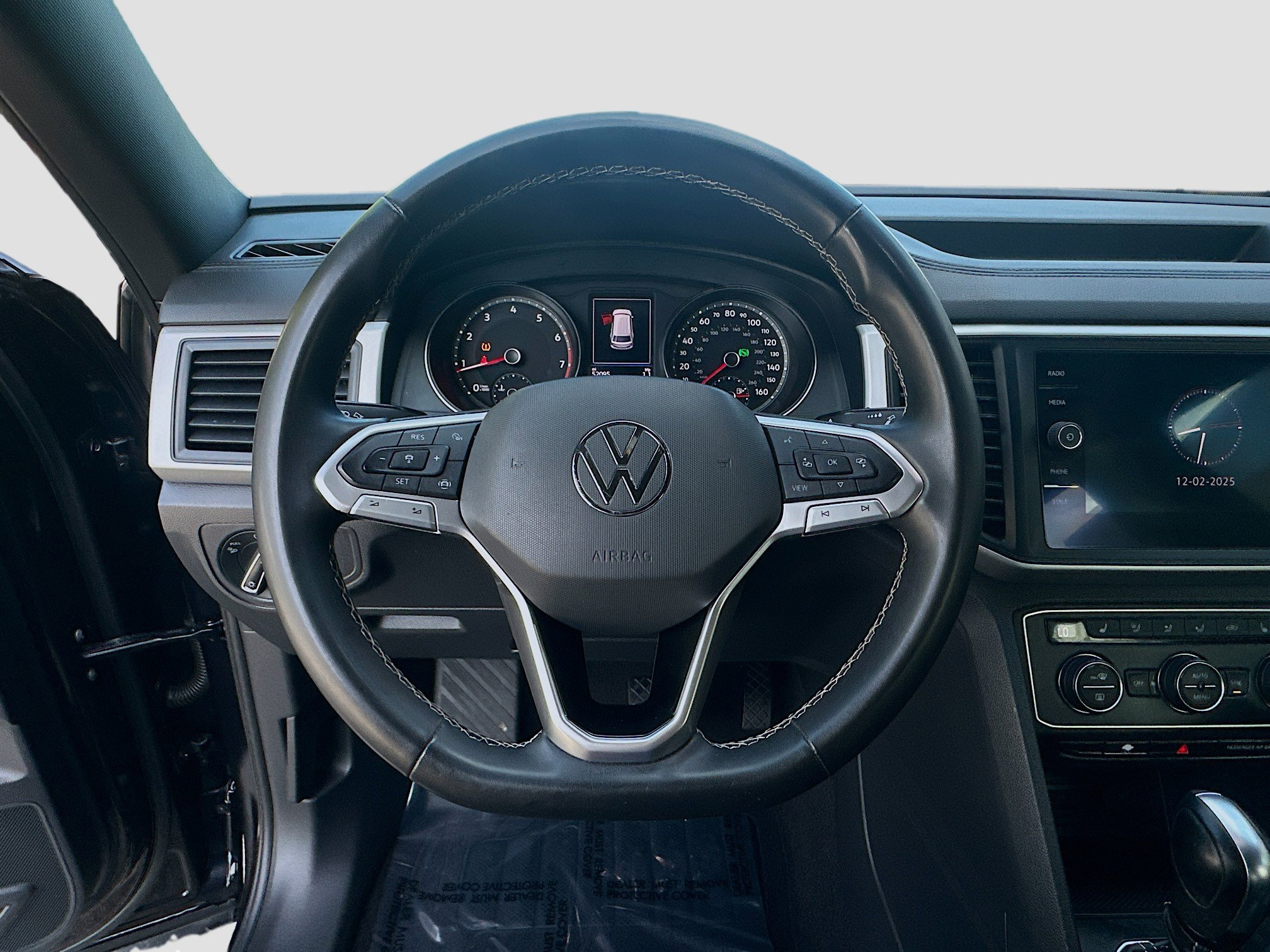 Used 2021 Volkswagen Atlas Cross Sport SE w/ V6 Towing Package image 10