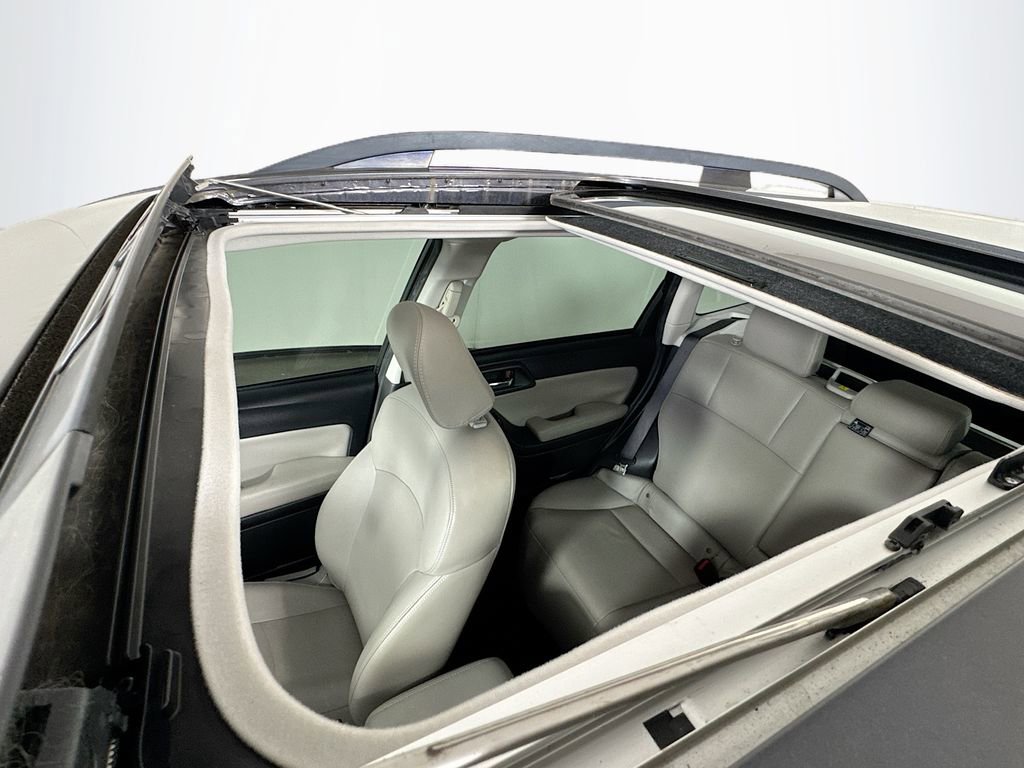 Used 2016 Subaru Forester 2.5i Touring w/ Eyesight & Navigation System image 25