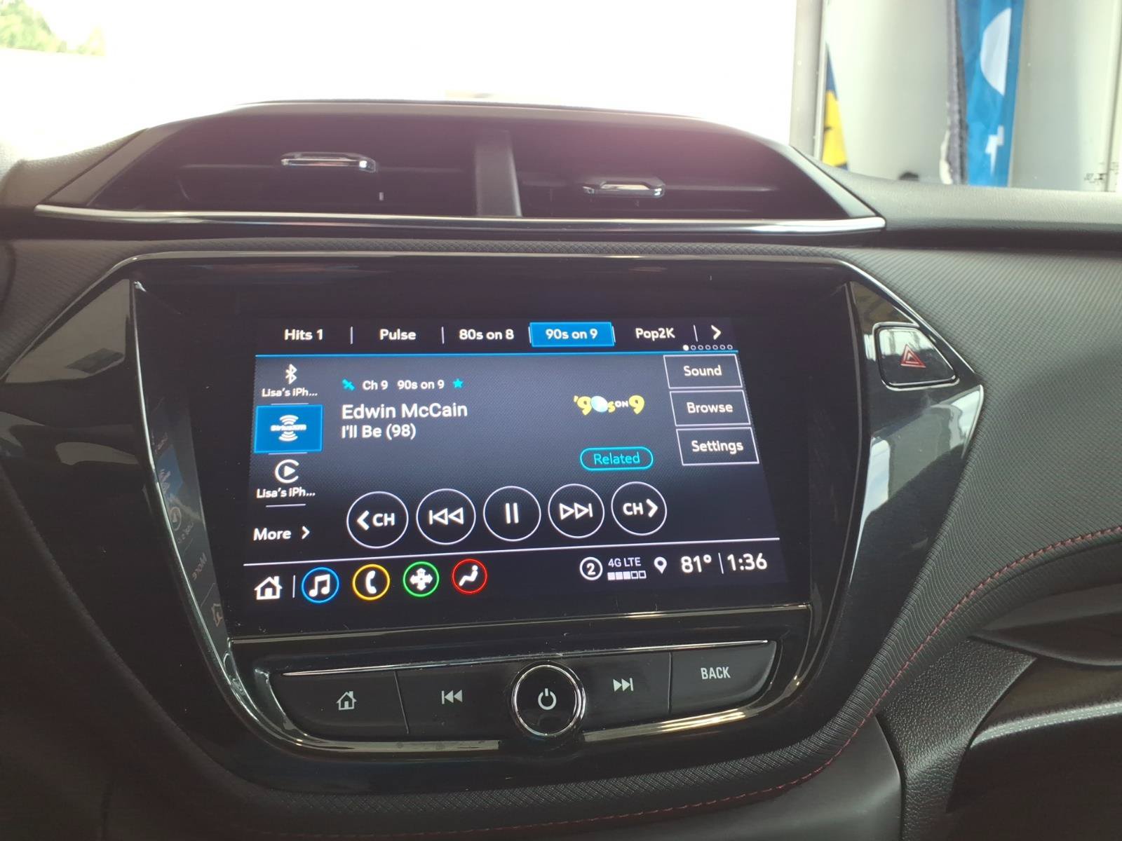 Used 2022 Chevrolet TrailBlazer RS w/ Technology Package AWD/4WD image 22
