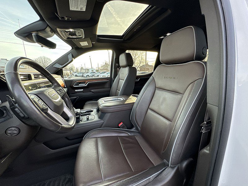 Used 2022 GMC Sierra 1500 Denali w/ Denali Reserve Package image 16