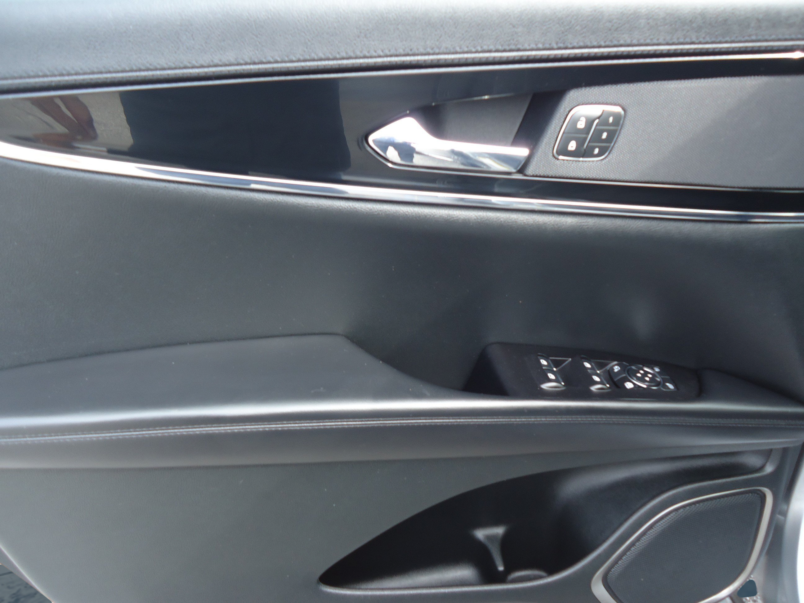 Certified 2023 Lincoln Nautilus Reserve AWD/4WD image 21