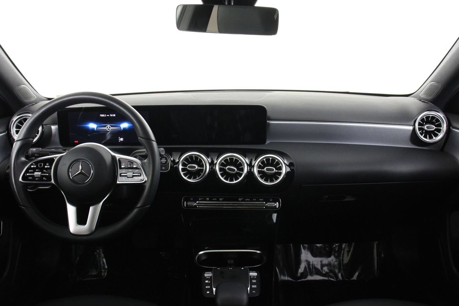 Used 2021 Mercedes-Benz A 220 image 7