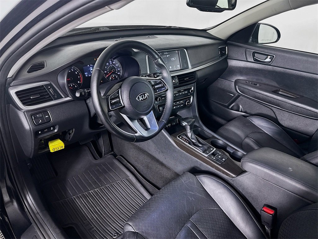 Used 2020 Kia Optima Premium image 29
