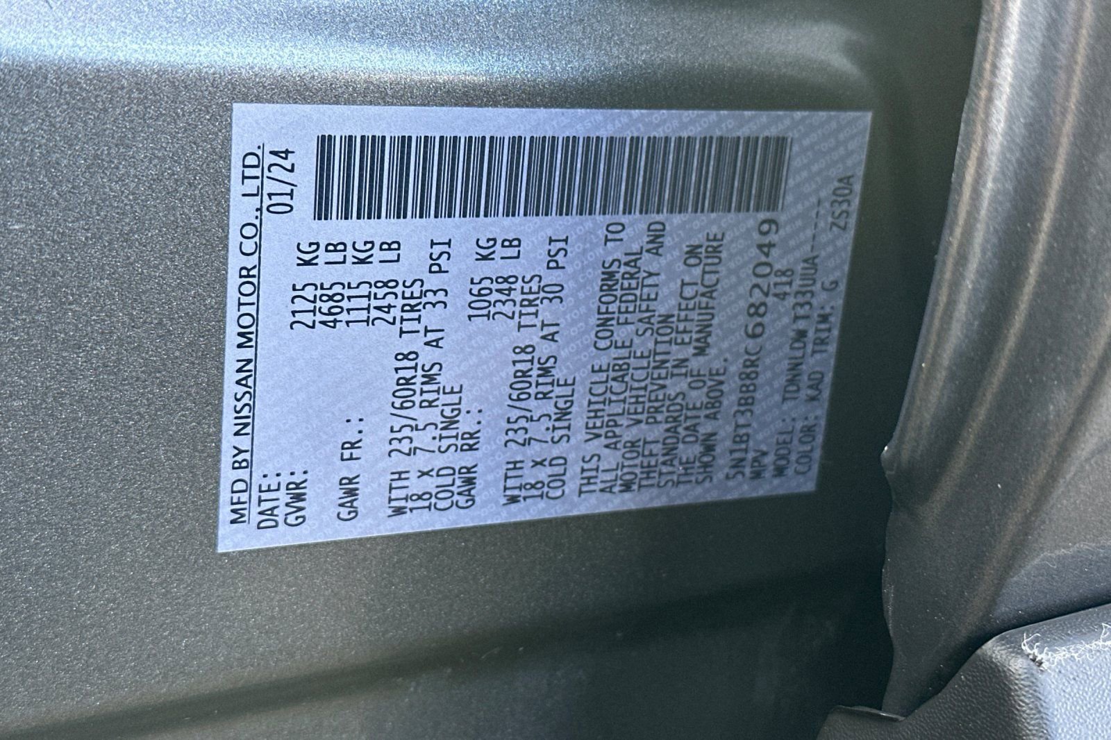 Used 2024 Nissan Rogue SV image 32