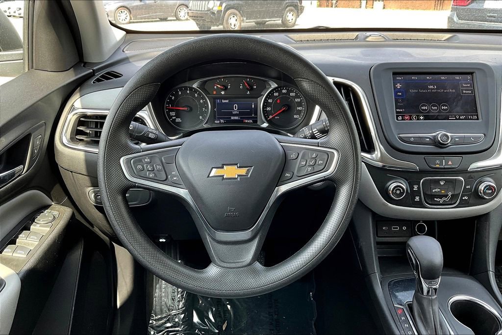 Used 2022 Chevrolet Equinox LS w/ LS Convenience Package image 8