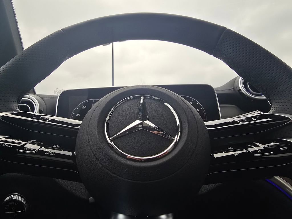 New 2026 Mercedes-Benz GLC 300 4MATIC image 29