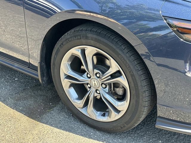 Used 2023 Honda Accord EX image 7