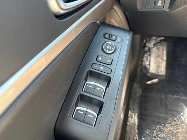 New 2025 Acura Integra FWD image 28
